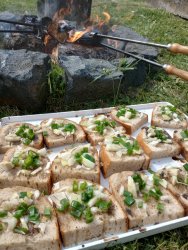 Vítanie mája a tradičná opekačka v Novej Bašte