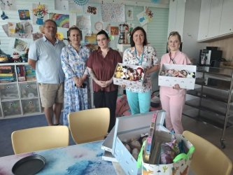 Spoločne pre dobrú vec – návšteva Kliniky pediatrickej onkológie a hematológie SZU v Banskej Bystrici